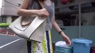 【若妻・人妻】Aカップちっぱい貧乳のナイスなババアをナンパしてヴァギナをGETする